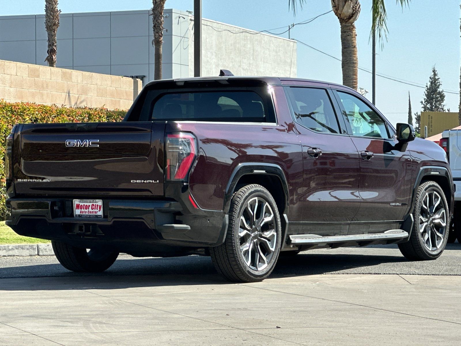 New 2025 GMC Sierra EV Denali image 4