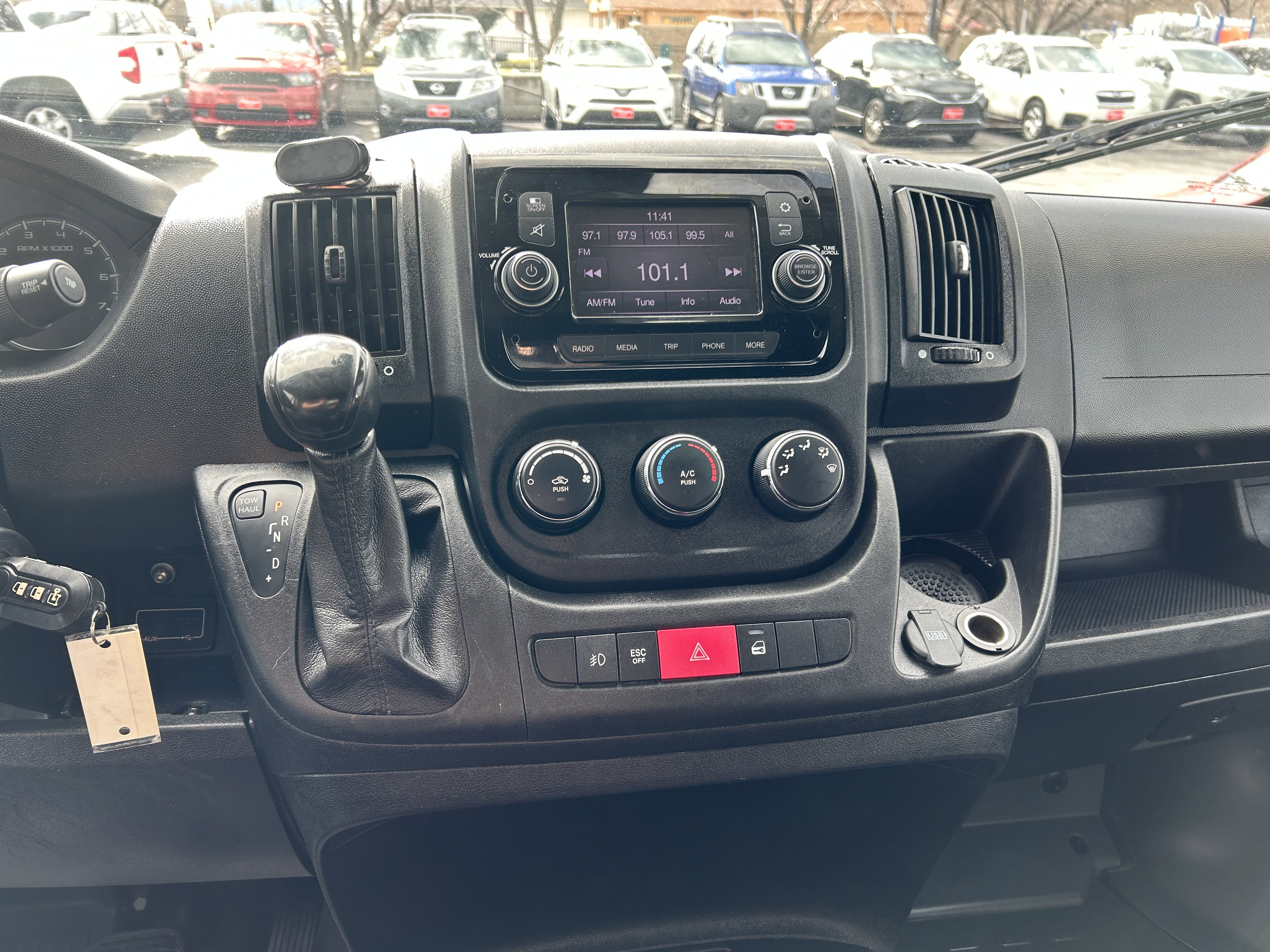 Used 2021 RAM ProMaster 3500 w/ Convenience Group image 17