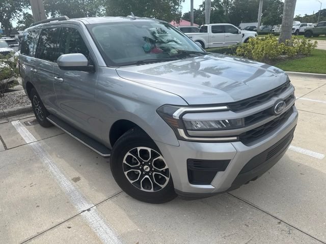 Certified 2022 Ford Expedition XLT AWD/4WD image 4