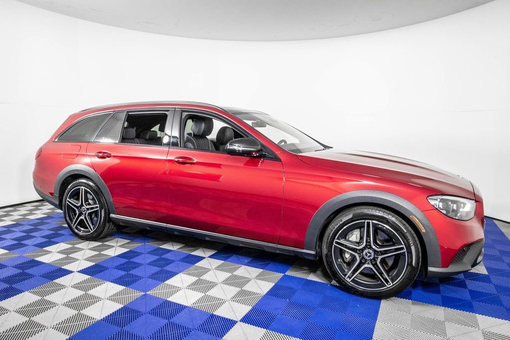 Used 2022 Mercedes-Benz E 450 4MATIC All-Terrain Wagon image 3