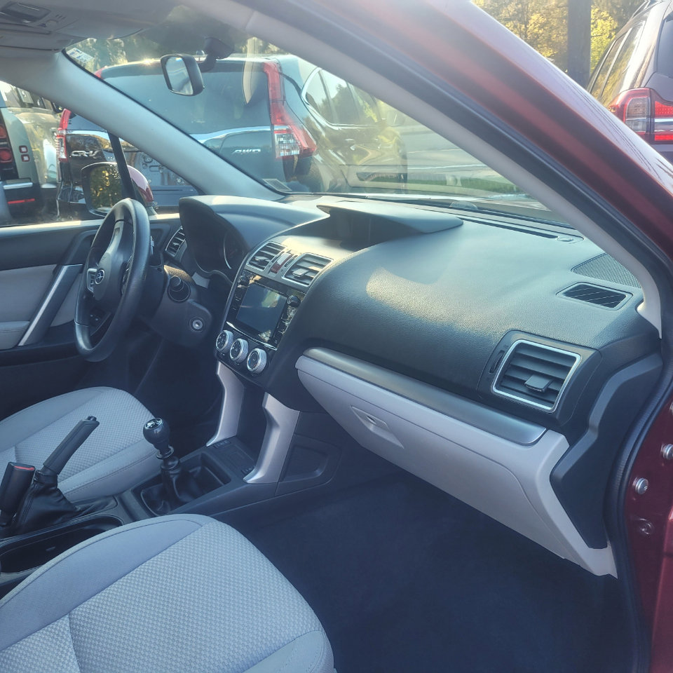 Used 2016 Subaru Forester 2.5i Premium image 28