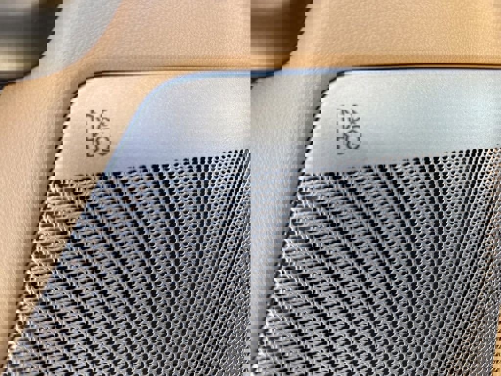 New 2026 Ford F250 Lariat w/ Black Appearance Package image 24