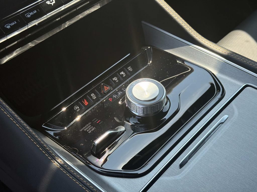 New 2026 Jeep Grand Wagoneer 4WD image 4
