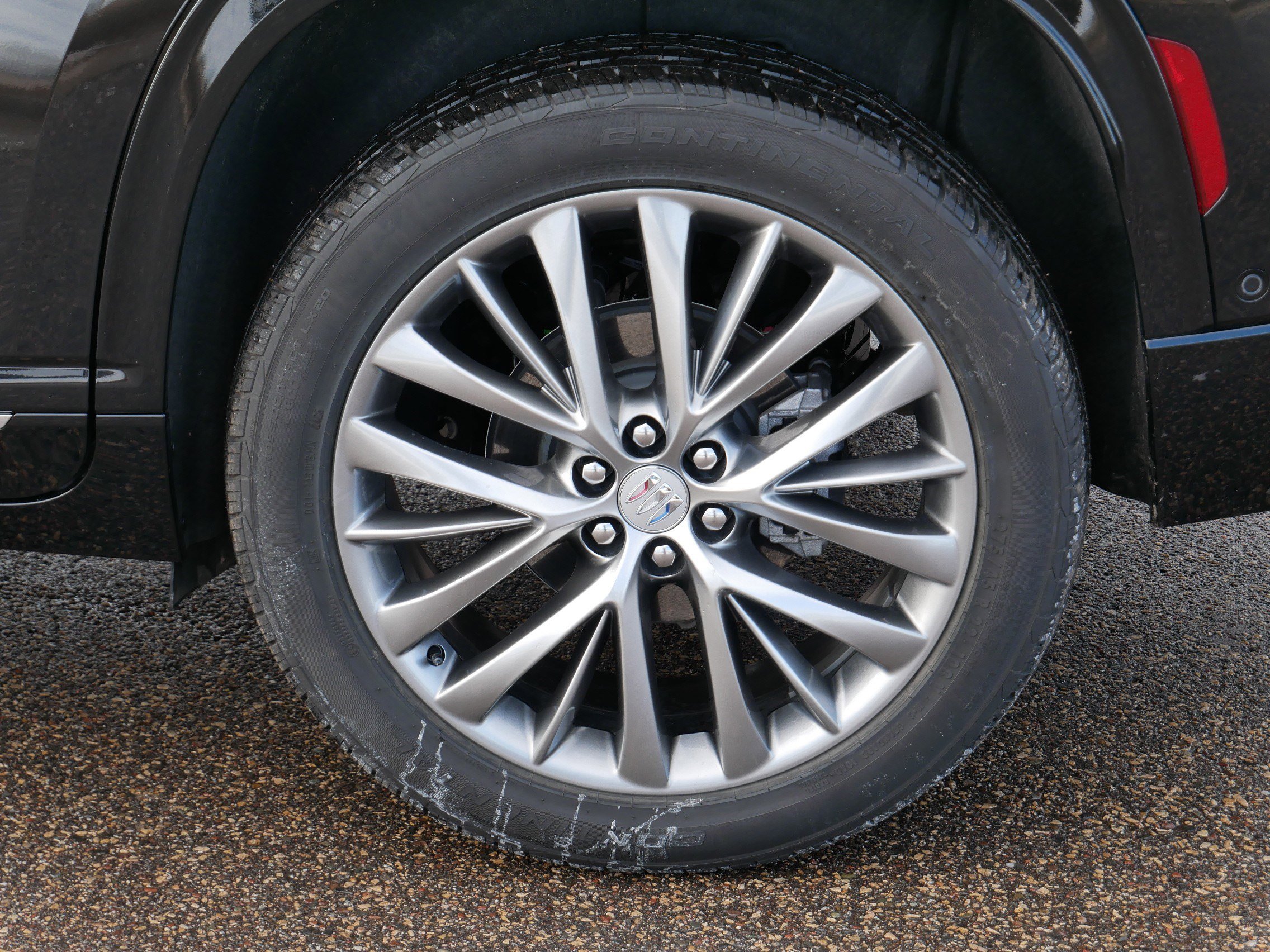 New 2026 Buick Enclave Avenir w/ Super Cruise Package image 3