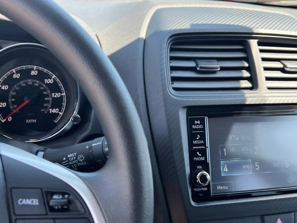 Used 2025 Mitsubishi Outlander Sport SE AWD/4WD image 16