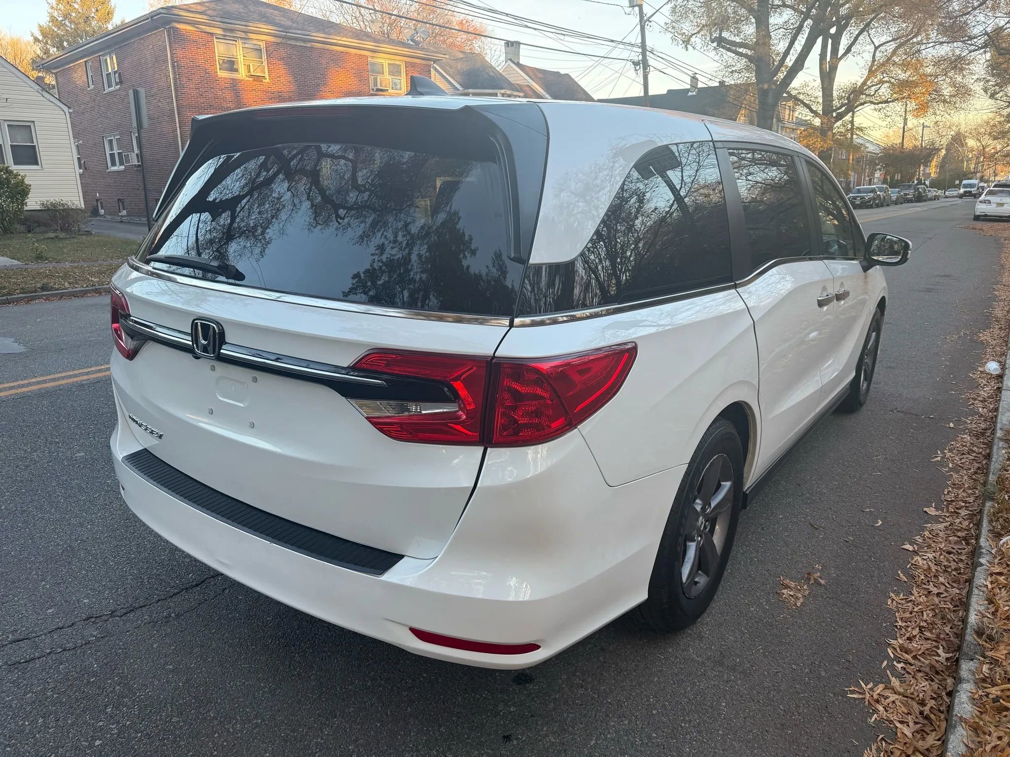Used 2022 Honda Odyssey EX image 7