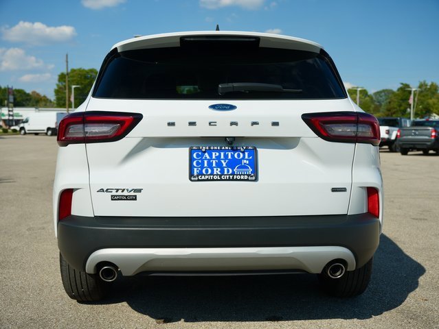 Used 2023 Ford Escape Active image 5