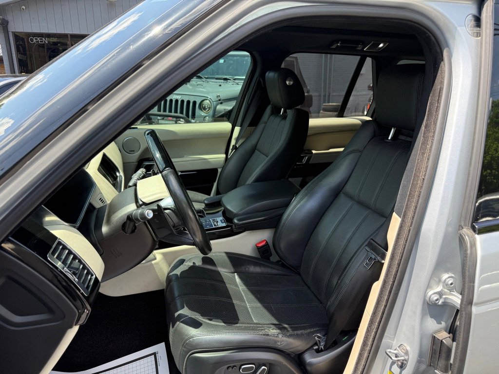 Used 2015 Land Rover Range Rover Supercharged image 44