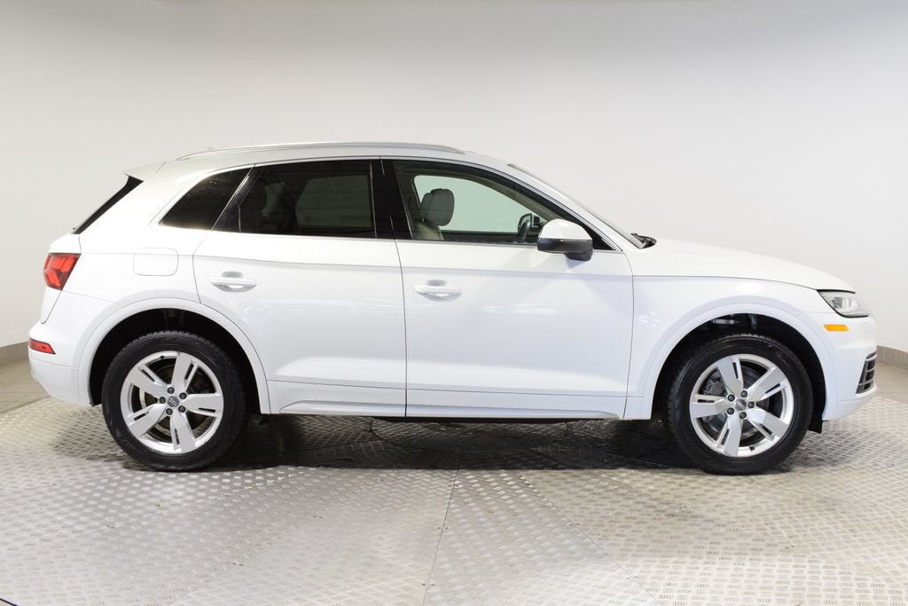 Used 2019 Audi Q5 2.0T Premium Plus w/ Premium Plus Package AWD/4WD image 13