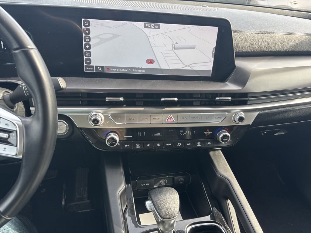 Used 2023 Kia Telluride LX image 10