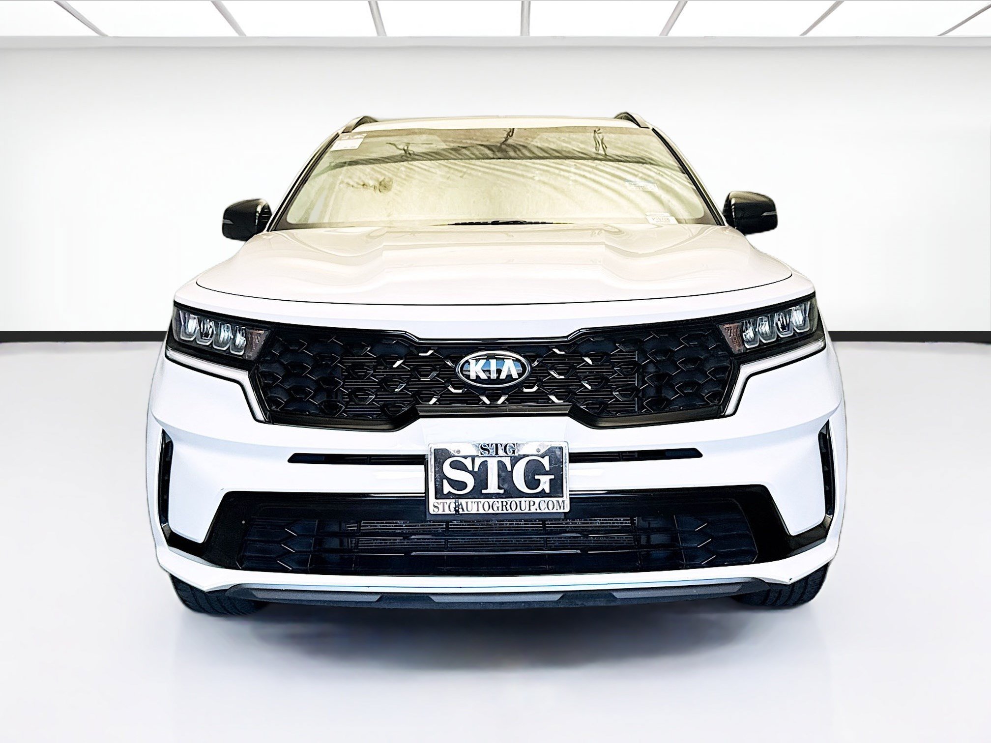 Used 2021 Kia Sorento S FWD image 2