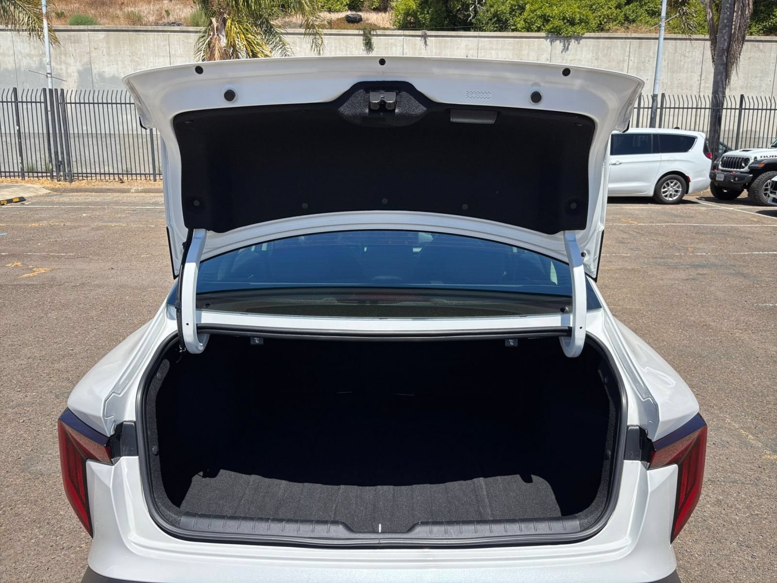 Used 2026 Kia K4 FWD image 29