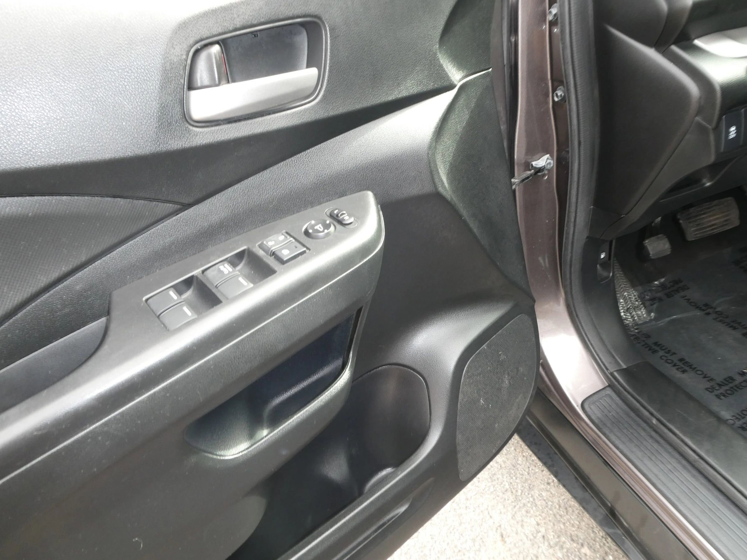 Used 2014 Honda CR-V LX image 14