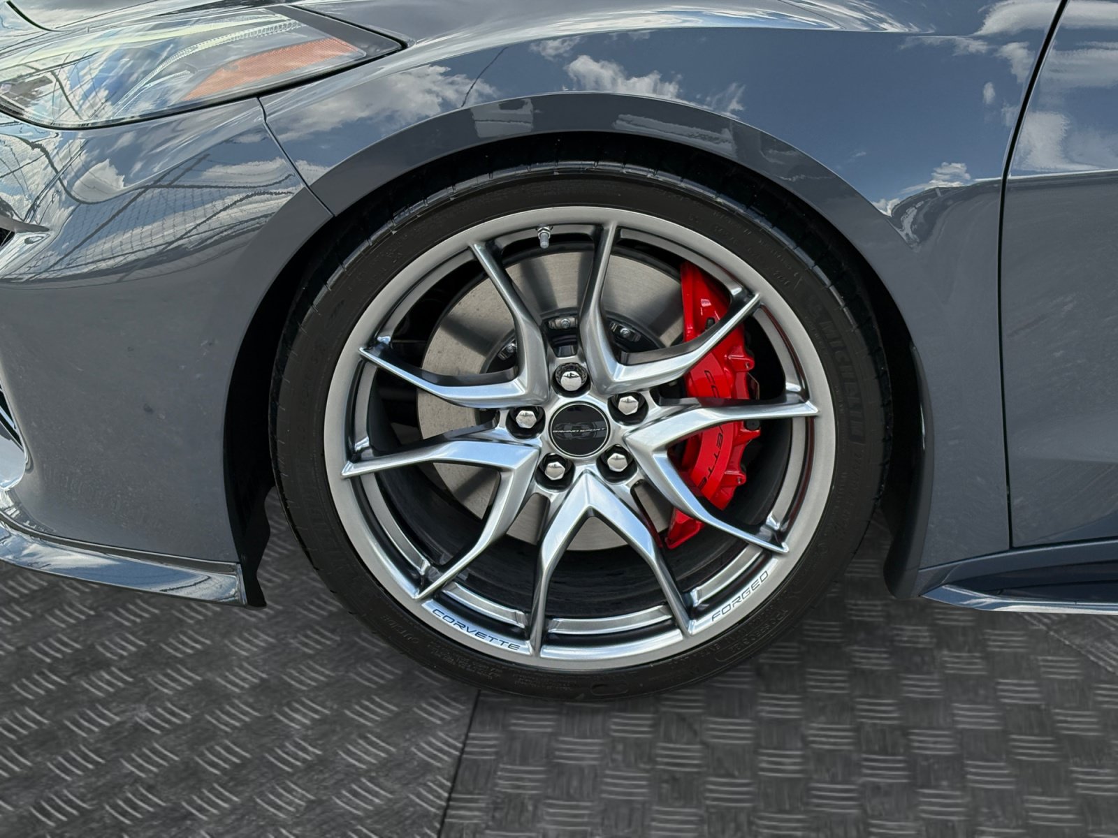 New 2027 Chevrolet Corvette Grand Sport w/ Z52 Sport Performance Package RWD image 10