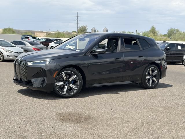 Used 2022 BMW iX xDrive50 w/ Premium Package AWD/4WD video 2