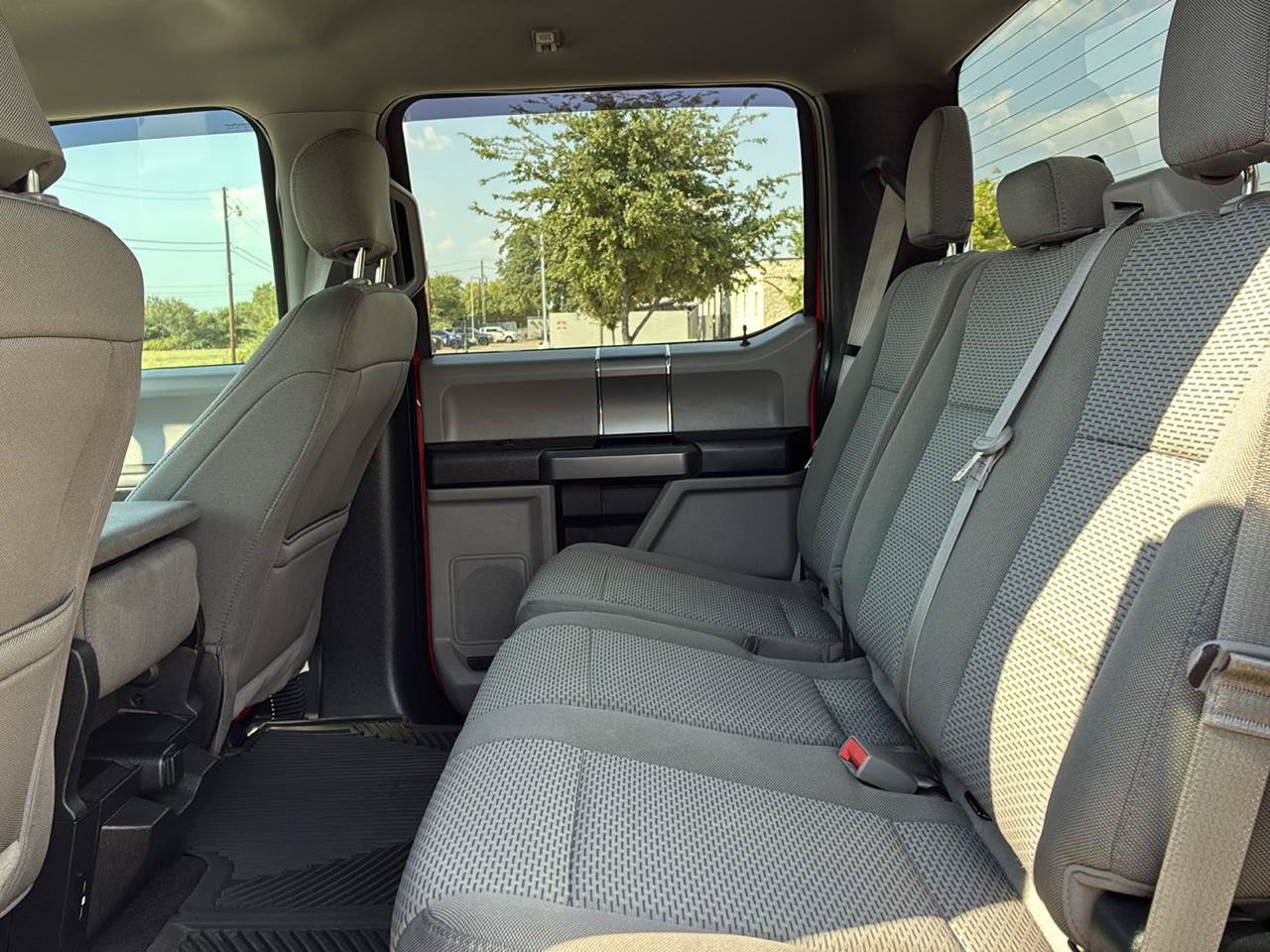 Used 2019 Ford F150 XLT w/ Equipment Group 301A Mid AWD/4WD image 28