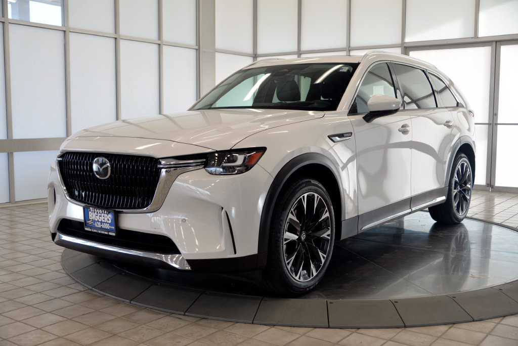 Certified 2024 MAZDA CX-90 Plug-In Hybrid w/ Premium Pkg AWD/4WD image 4