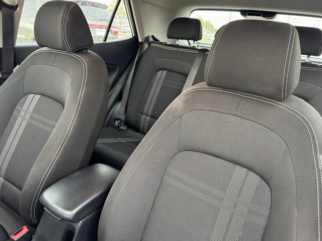 Used 2026 Hyundai Venue SEL FWD image 11