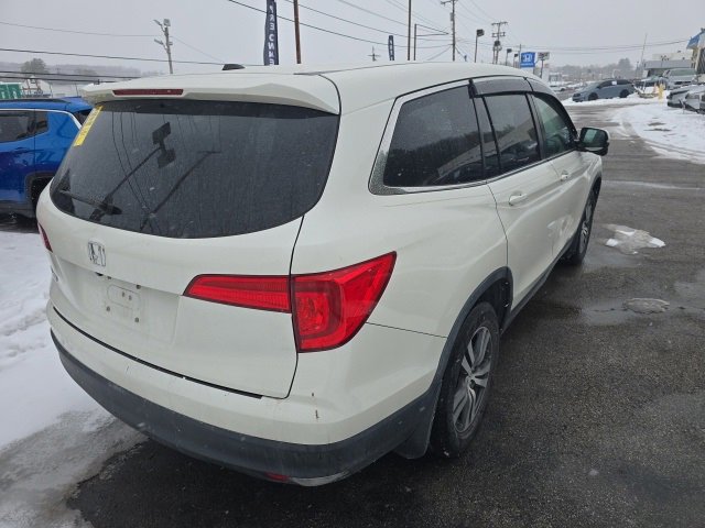 Used 2017 Honda Pilot EX image 6