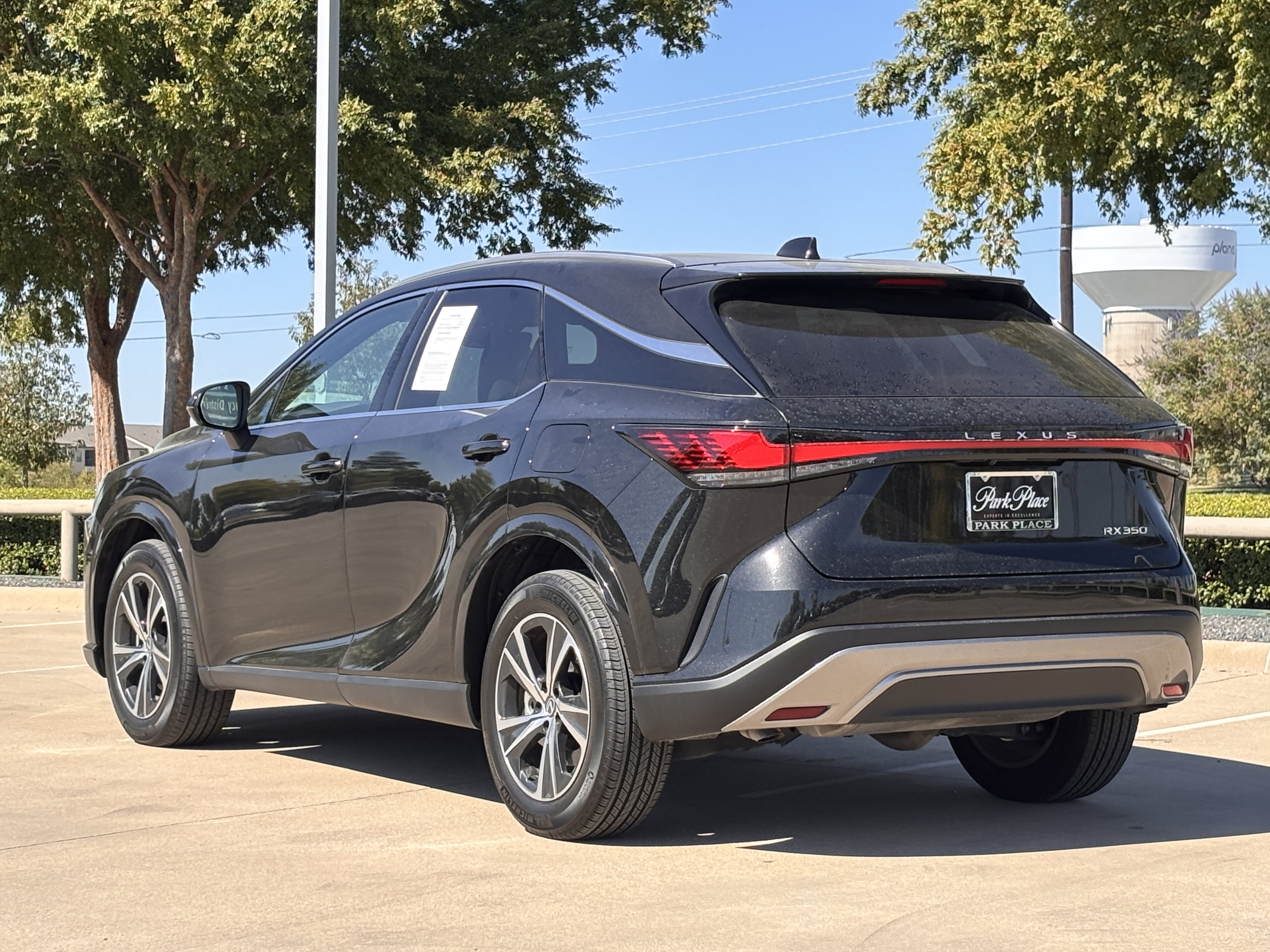 Used 2026 Lexus RX 350 Premium w/ Convenience Package FWD image 3