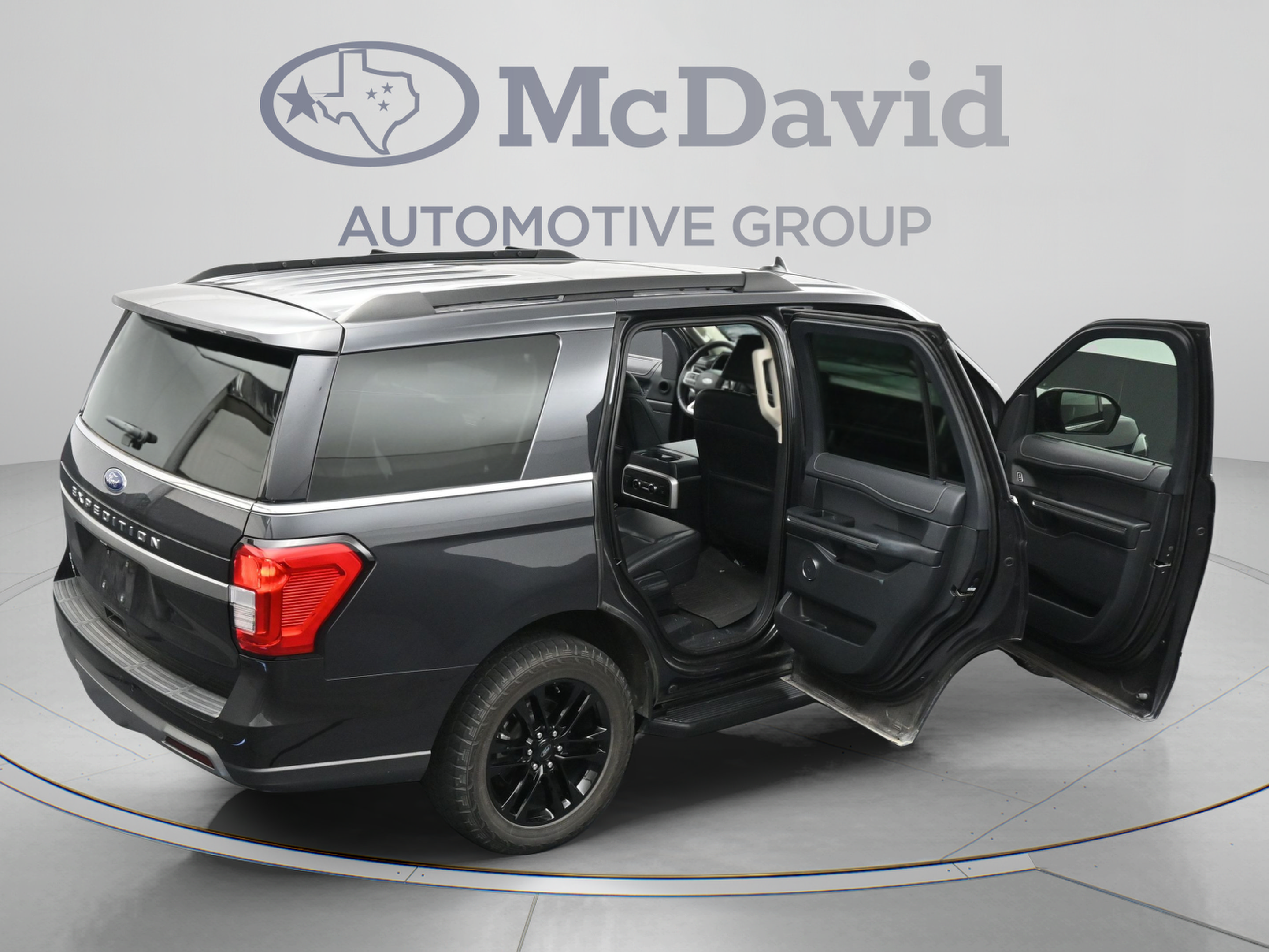 Used 2024 Ford Expedition XLT RWD image 47