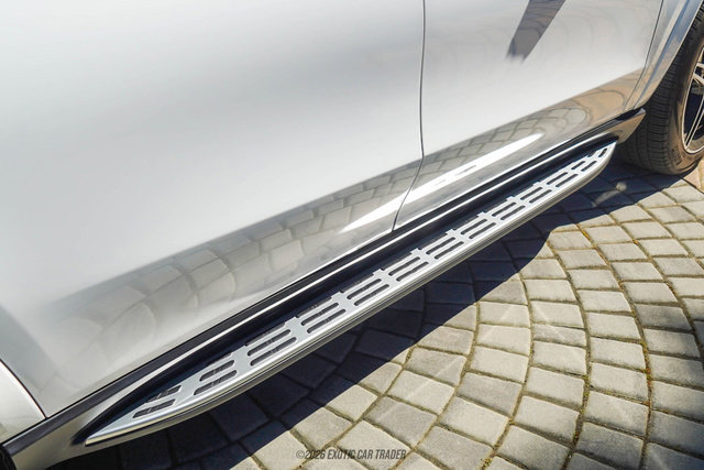 Used 2024 Mercedes-Benz GLS 450 4MATIC image 18