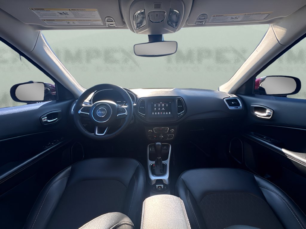 Used 2019 Jeep Compass Latitude w/ Popular Equipment Group FWD image 11