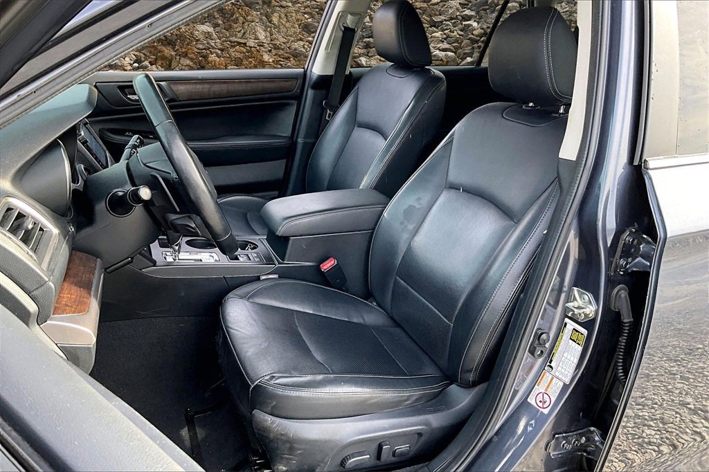 Used 2015 Subaru Outback 2.5i Limited image 23