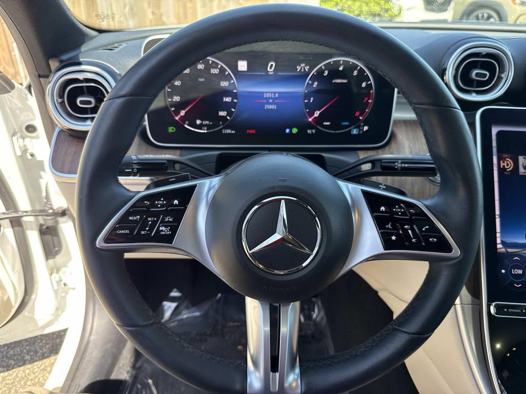 Used 2023 Mercedes-Benz C 300 Sedan image 38
