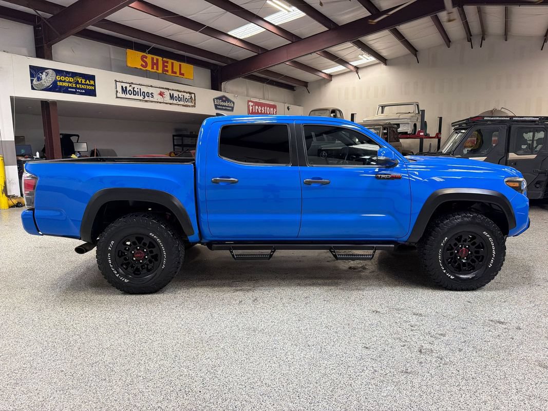 Used 2019 Toyota Tacoma TRD Pro AWD/4WD image 9