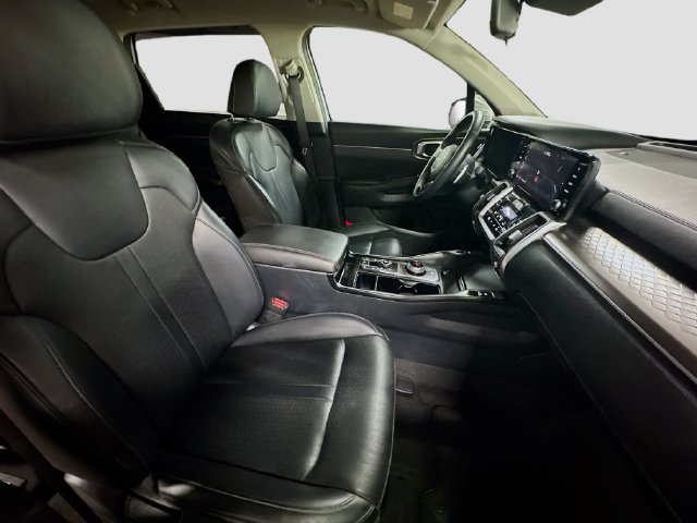 Certified 2022 Kia Sorento S AWD/4WD image 29