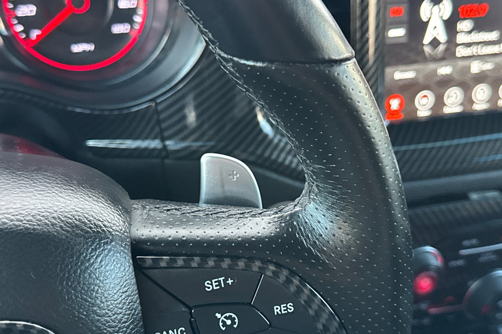 Used 2017 Dodge Charger R/T image 38