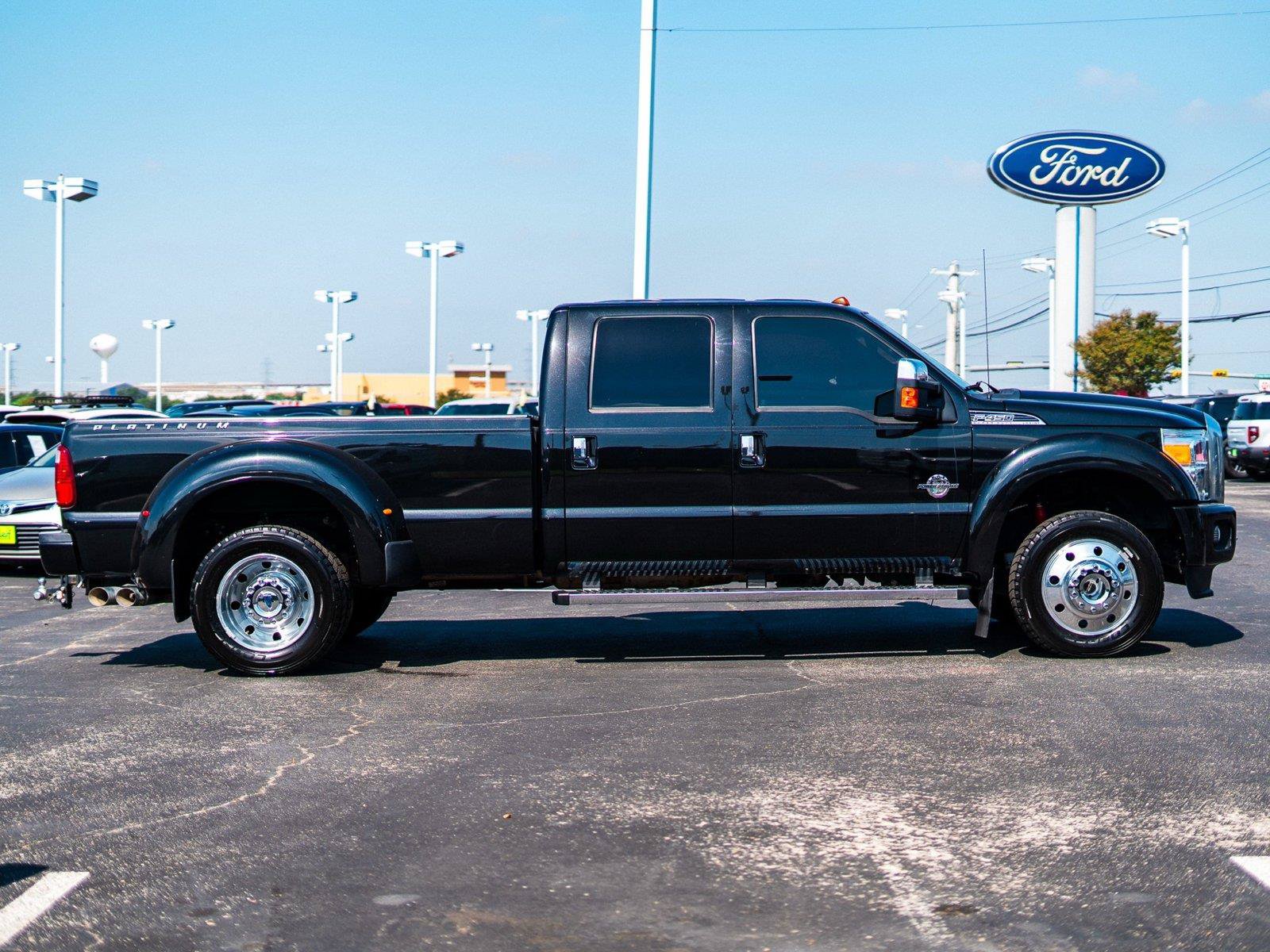 Used 2015 Ford F450 Platinum AWD/4WD image 3