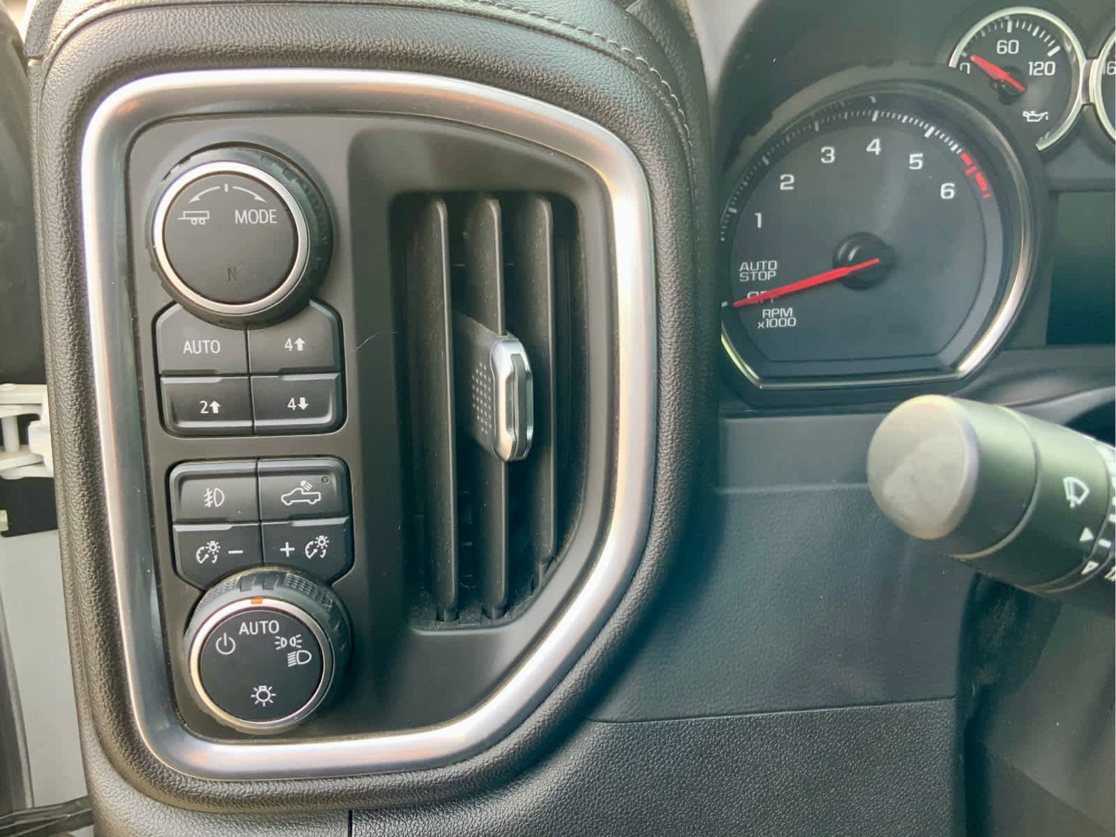 Used 2020 Chevrolet Silverado 1500 LT Trail Boss image 51