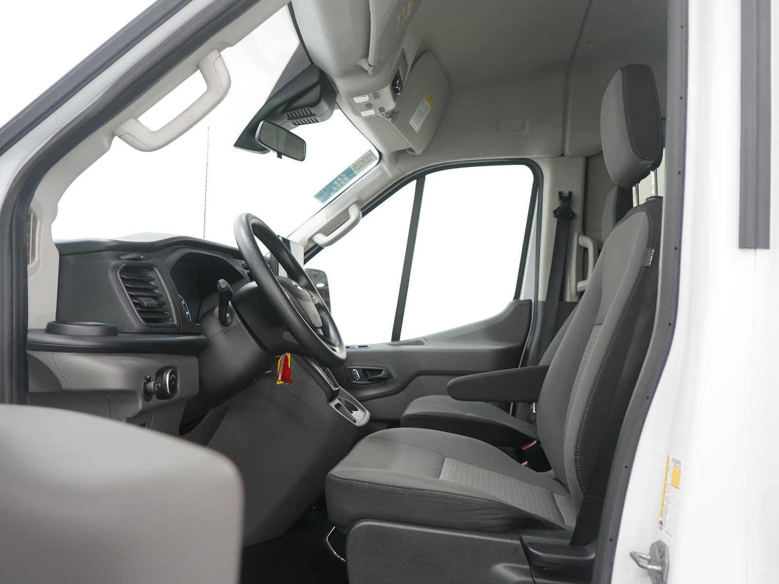 Used 2024 Ford Transit 350 XLT image 20