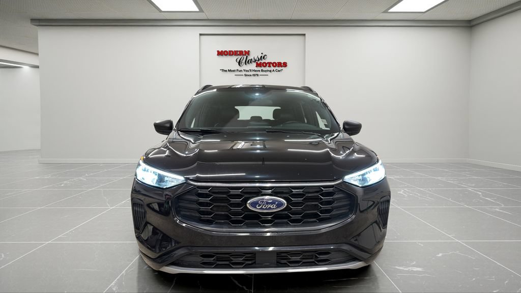 Used 2024 Ford Escape ST-Line AWD/4WD image 8