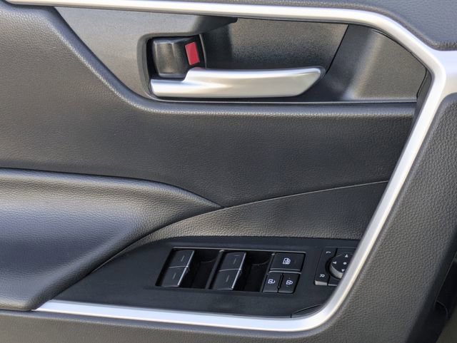 Used 2024 Toyota RAV4 XLE image 24