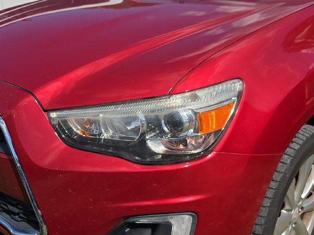 Used 2015 Mitsubishi Outlander Sport SE AWD/4WD image 9