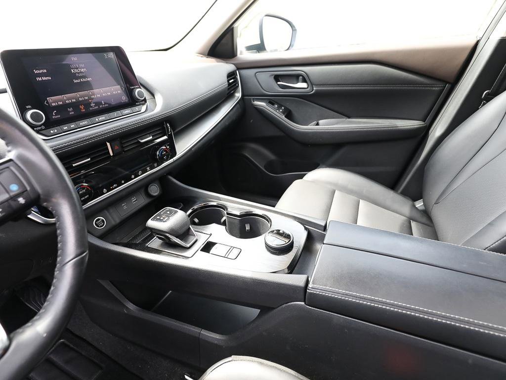 Used 2023 Nissan Rogue SV w/ SV Premium Package AWD/4WD image 19