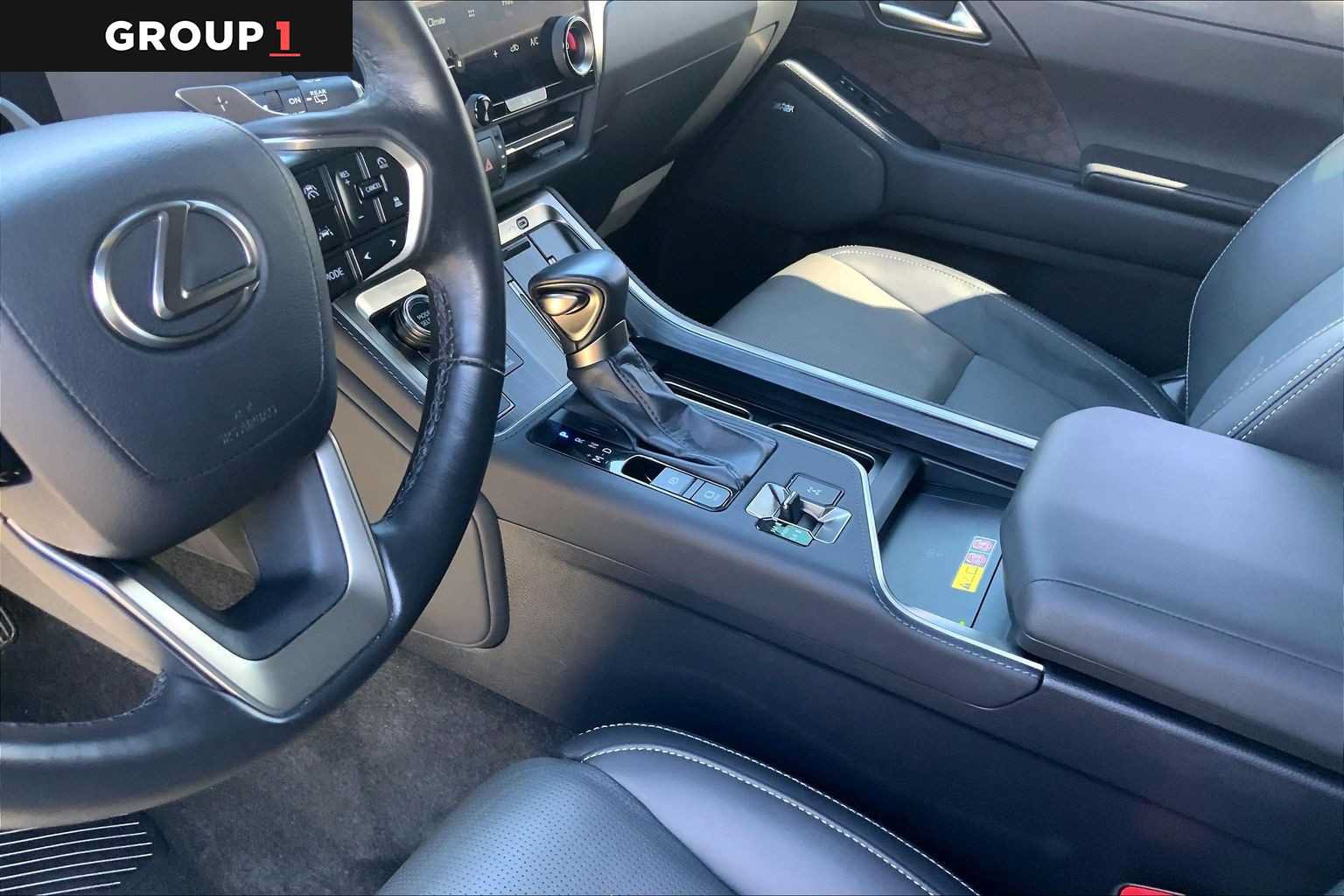 Certified 2024 Lexus GX 550 w/ Accessory Package (Z1) AWD/4WD image 17