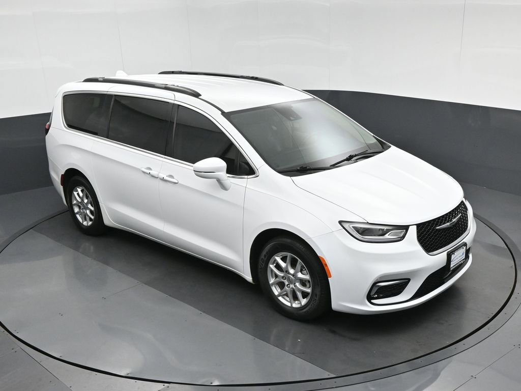 Used 2022 Chrysler Pacifica Touring-L image 78