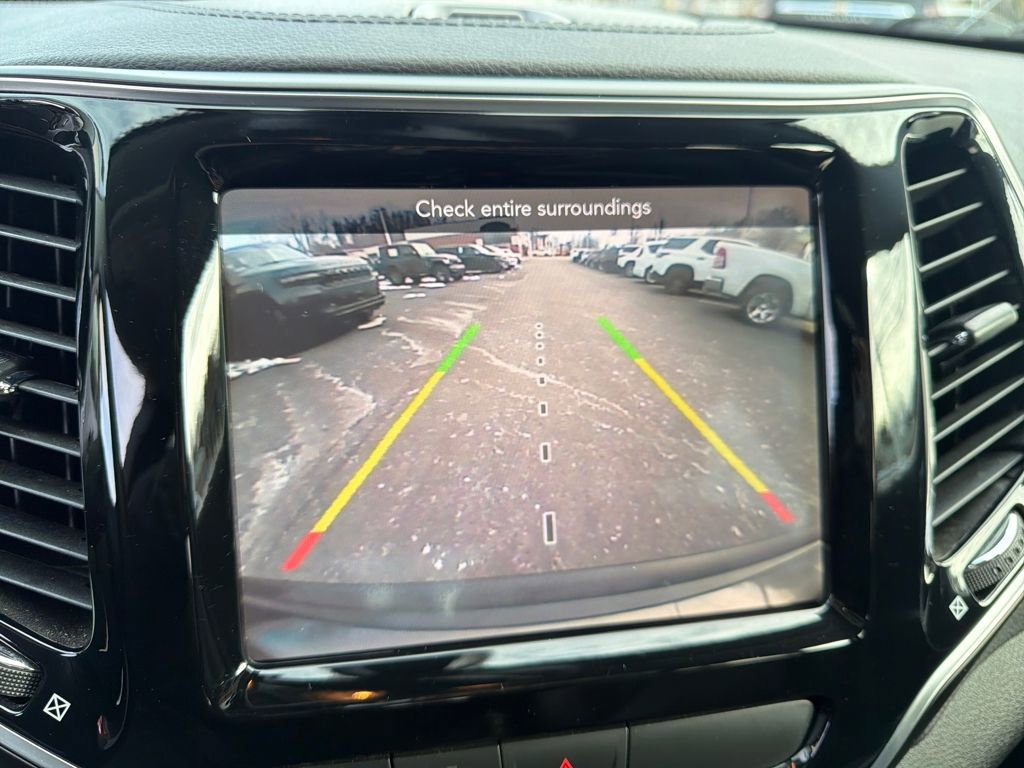 Certified 2019 Jeep Cherokee Limited image 21