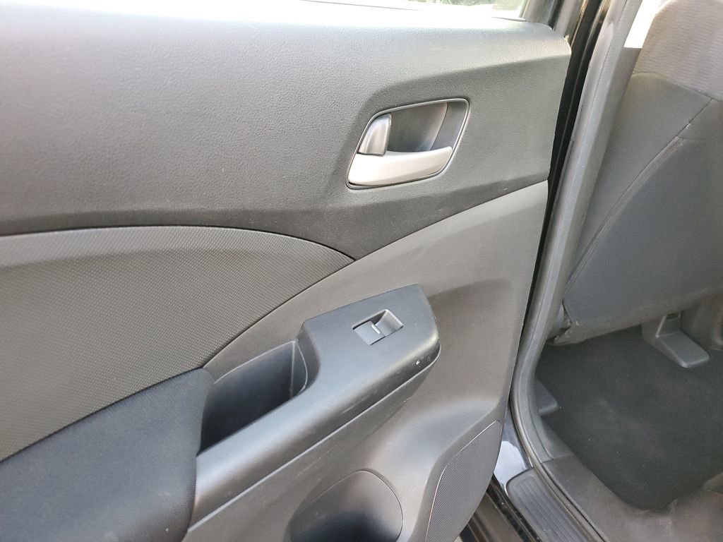 Used 2013 Honda CR-V LX image 15