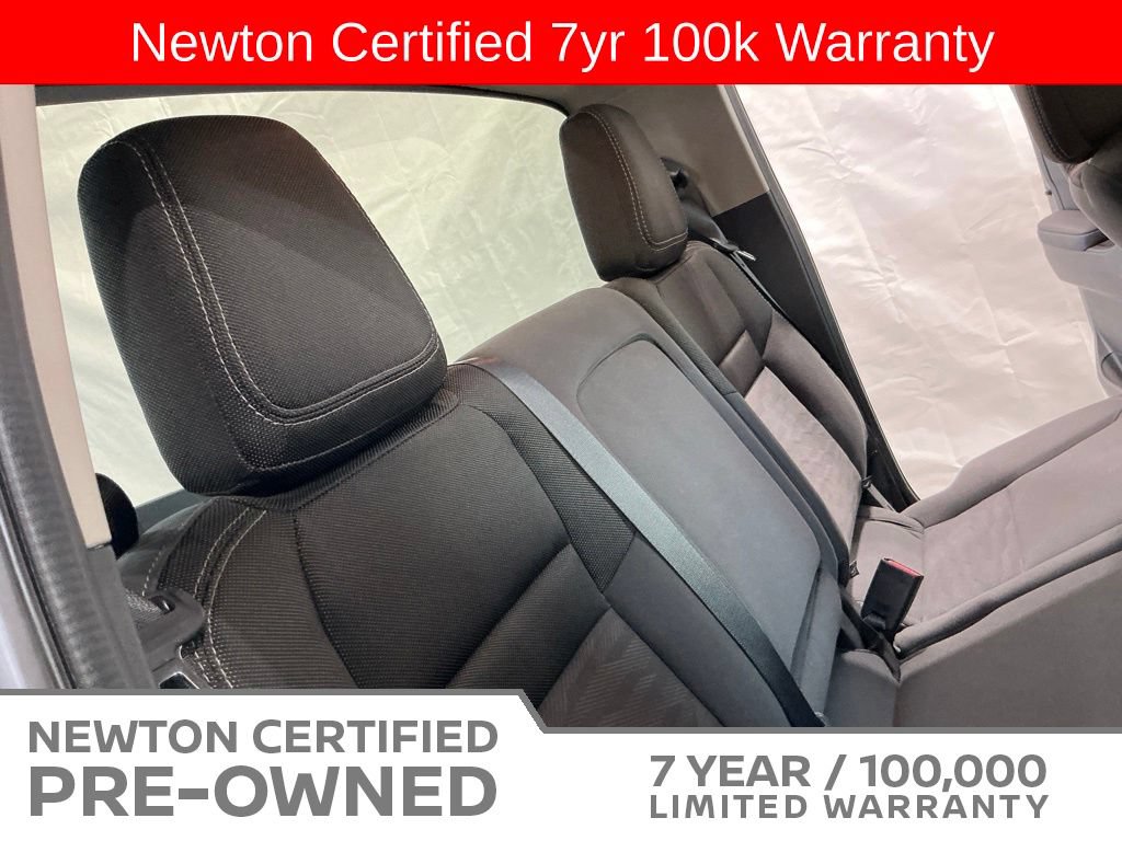 Used 2023 Nissan Frontier SV w/ Tow Package AWD/4WD image 19