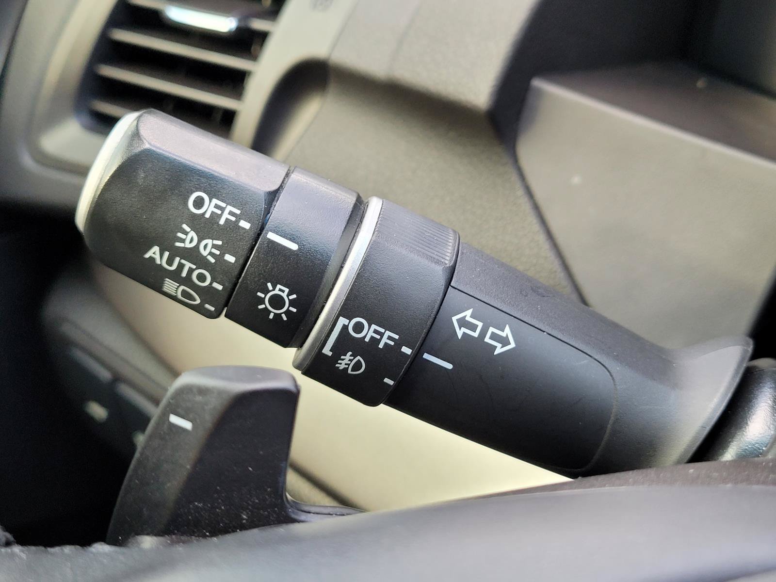 Used 2015 Acura RDX w/ Technology Package FWD image 33