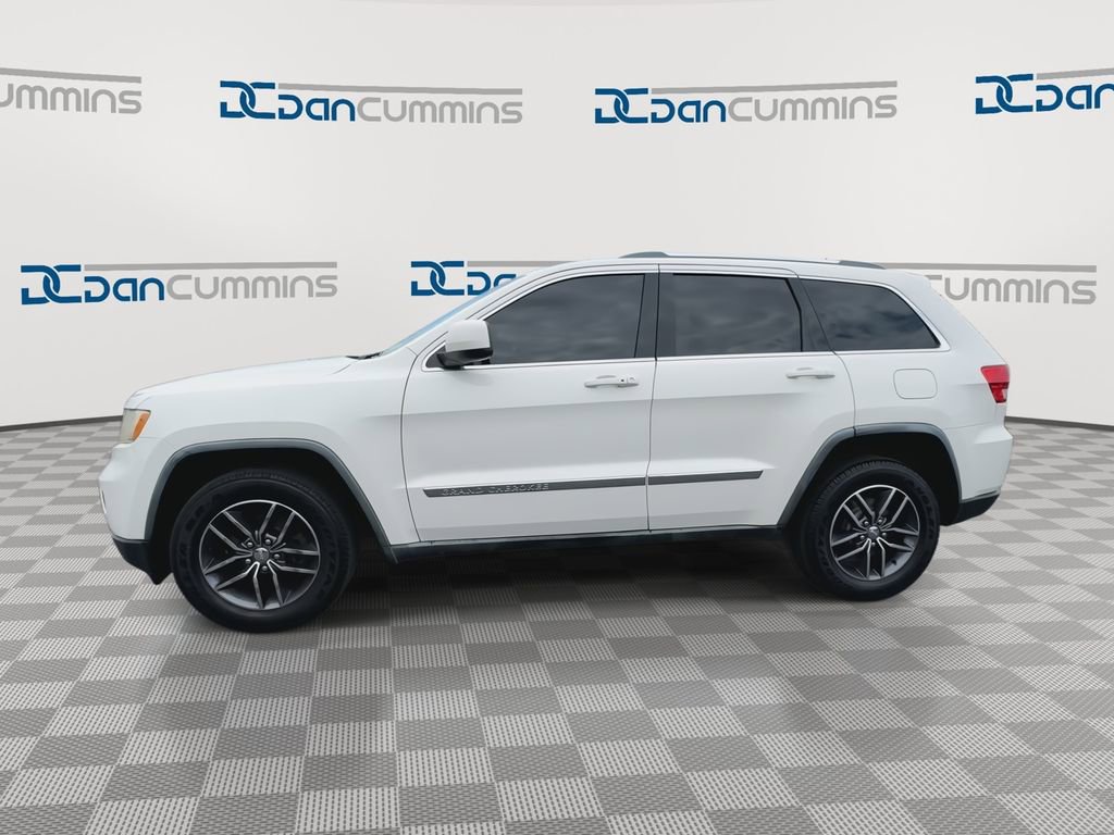 Used 2011 Jeep Grand Cherokee Laredo image 5