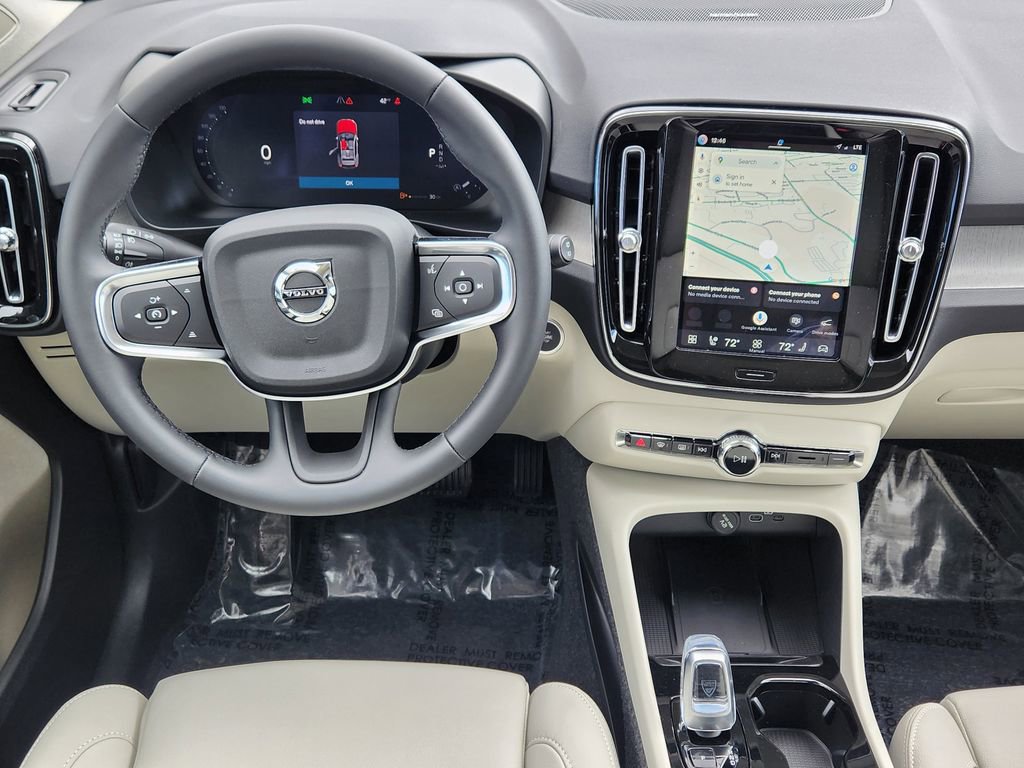 New 2026 Volvo XC40 B5 Plus w/ Protection Package Premier AWD/4WD image 3