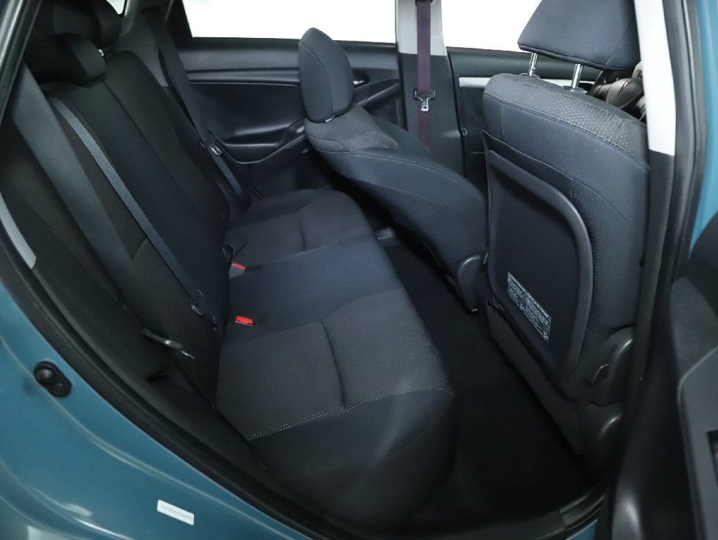 Used 2009 Pontiac Vibe w/ Preferred Package FWD image 26