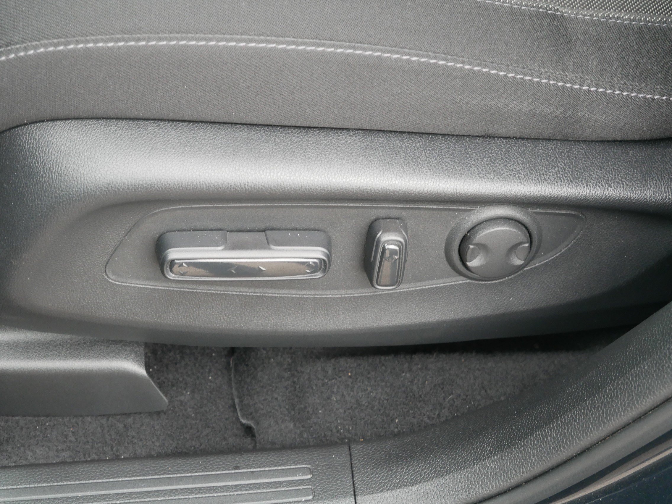 Certified 2023 Honda CR-V EX image 20