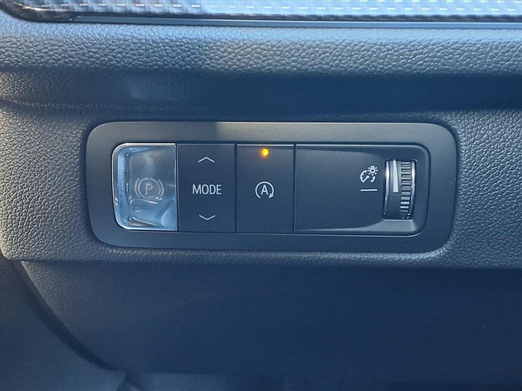 New 2026 Chevrolet Traverse High Country image 9